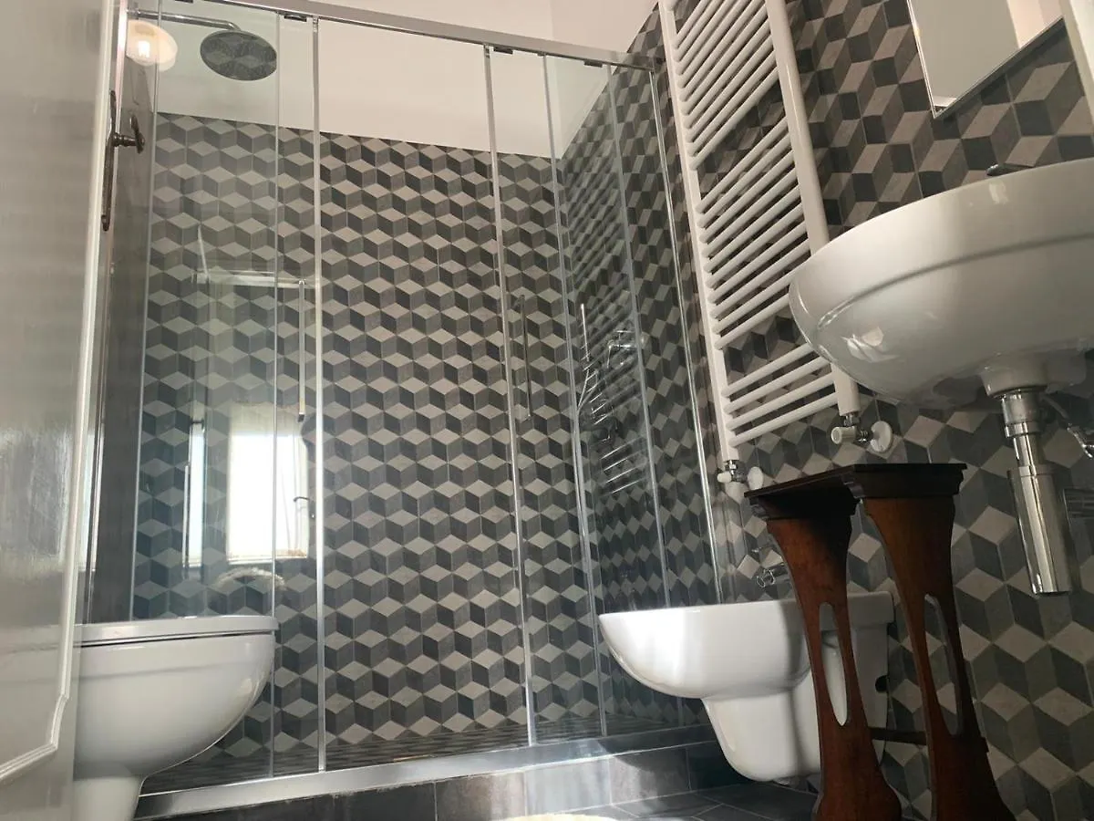 Villa Lucrezia - Dimora In Suvereto Suites&Apartments 0*,