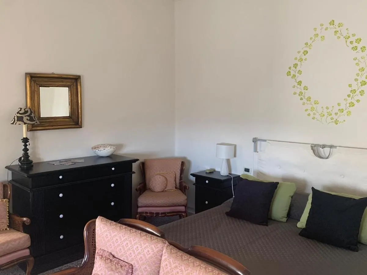 Villa Lucrezia - Dimora In Suvereto Suites&Apartments Italy