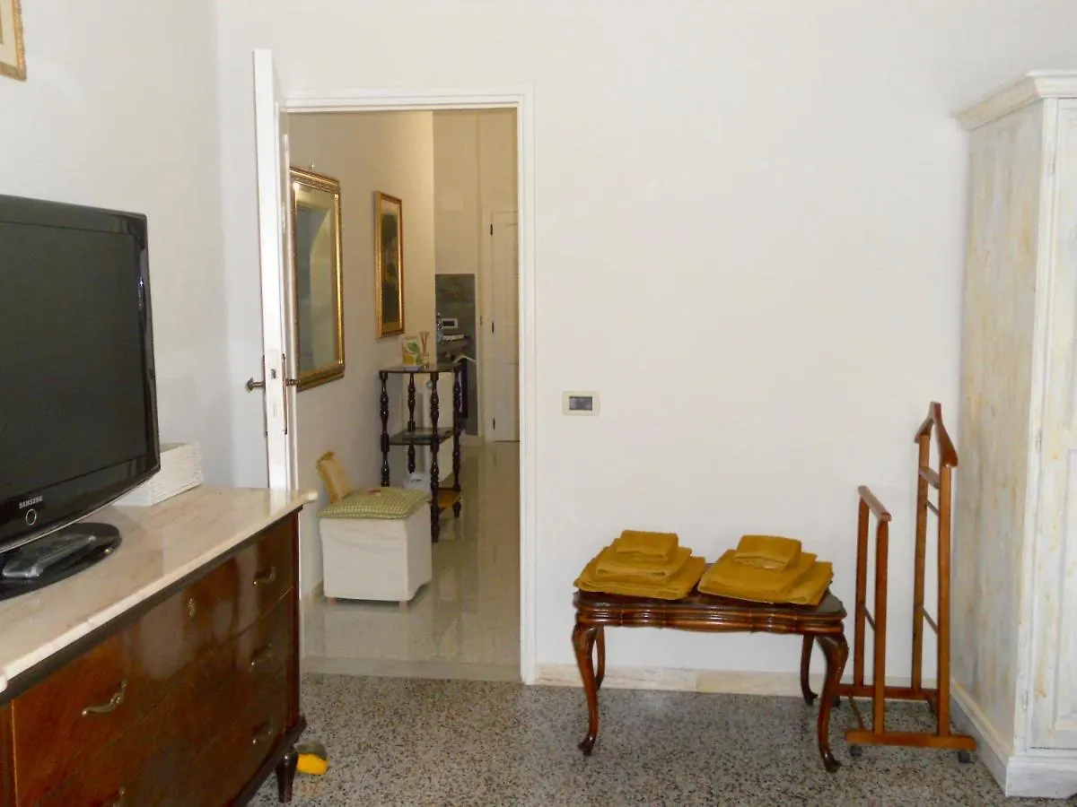 Villa Lucrezia - Dimora In Suvereto Suites&Apartments